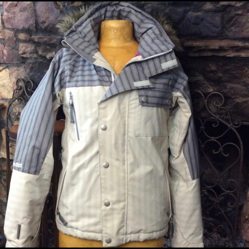 Betty Rides Snowboard Jacket